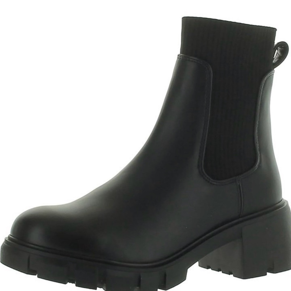 Steve Madden Hayle Chelsea Boots